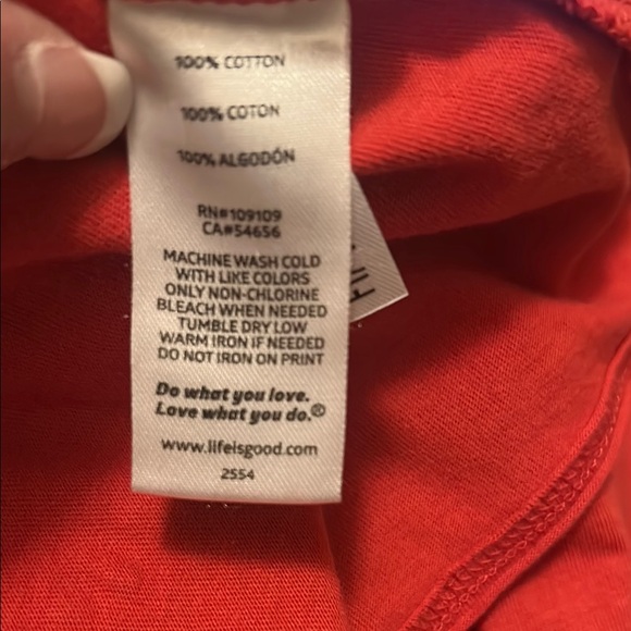 LIFE IS GOOD😊NWT Red Fitted ❤️Short Sleeve DOG Tee🐶 - Picture 9 of 9